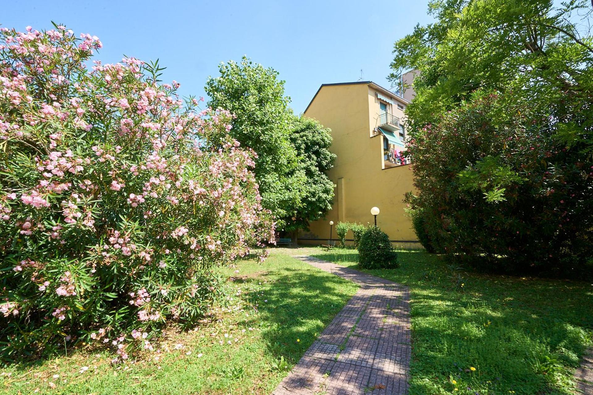 Апартаменти -Luminosa 5 Stars With Balcony- Wifi Netflix 15 Minutes From Duomo Мілан Екстер'єр фото