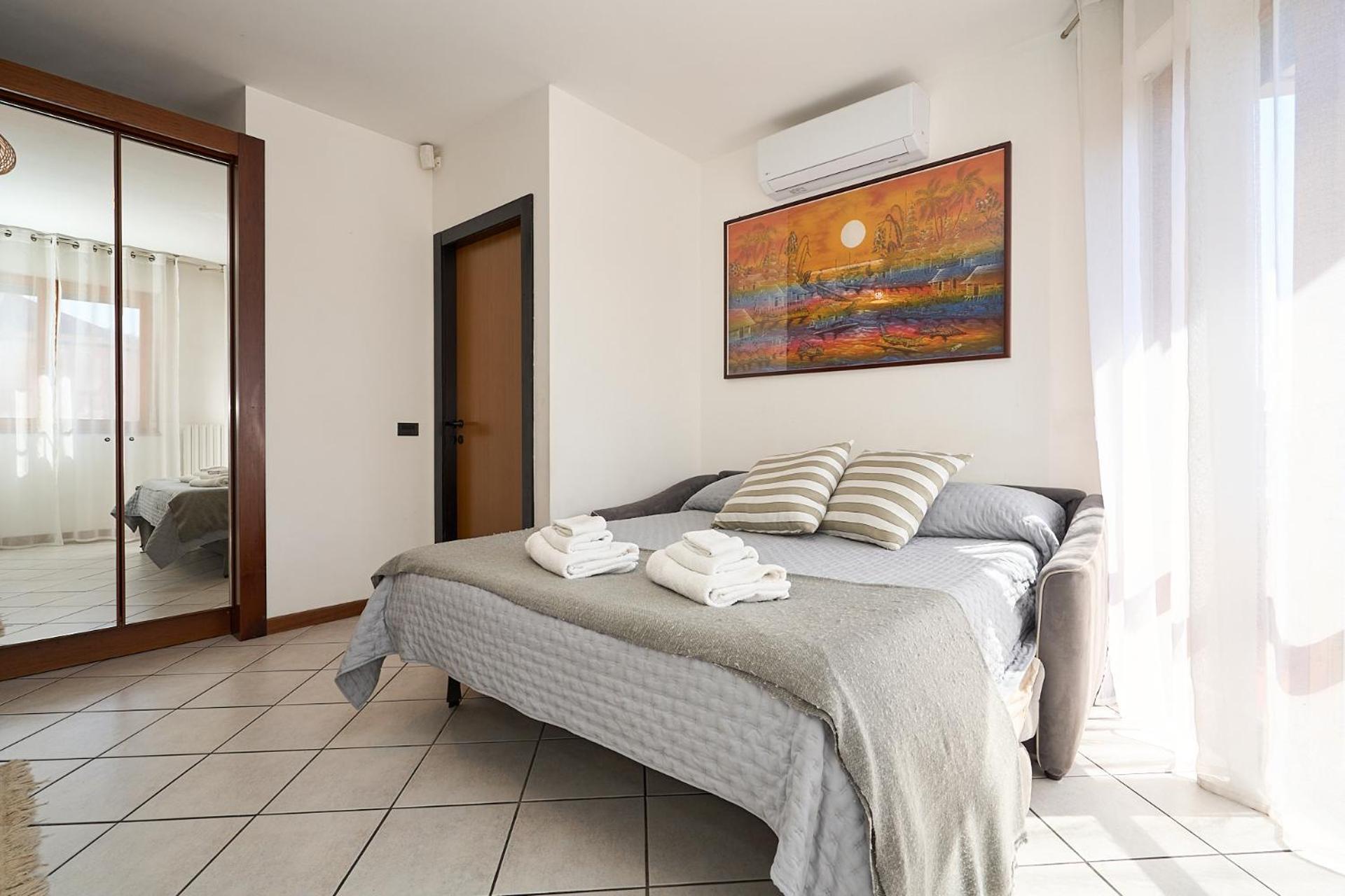 Апартаменти -Luminosa 5 Stars With Balcony- Wifi Netflix 15 Minutes From Duomo Мілан Екстер'єр фото